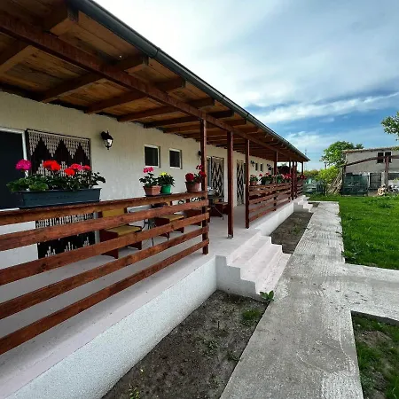 Casa Anhela בית הארחה