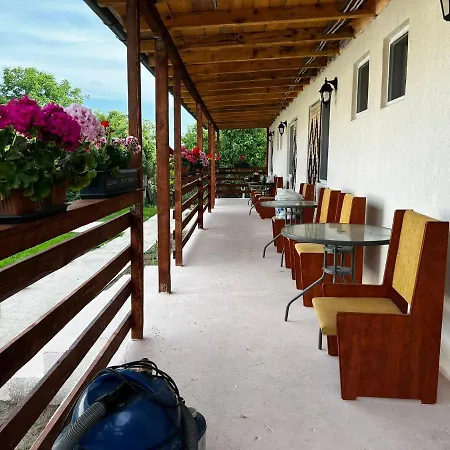 Casa Anhela 3* קורבו